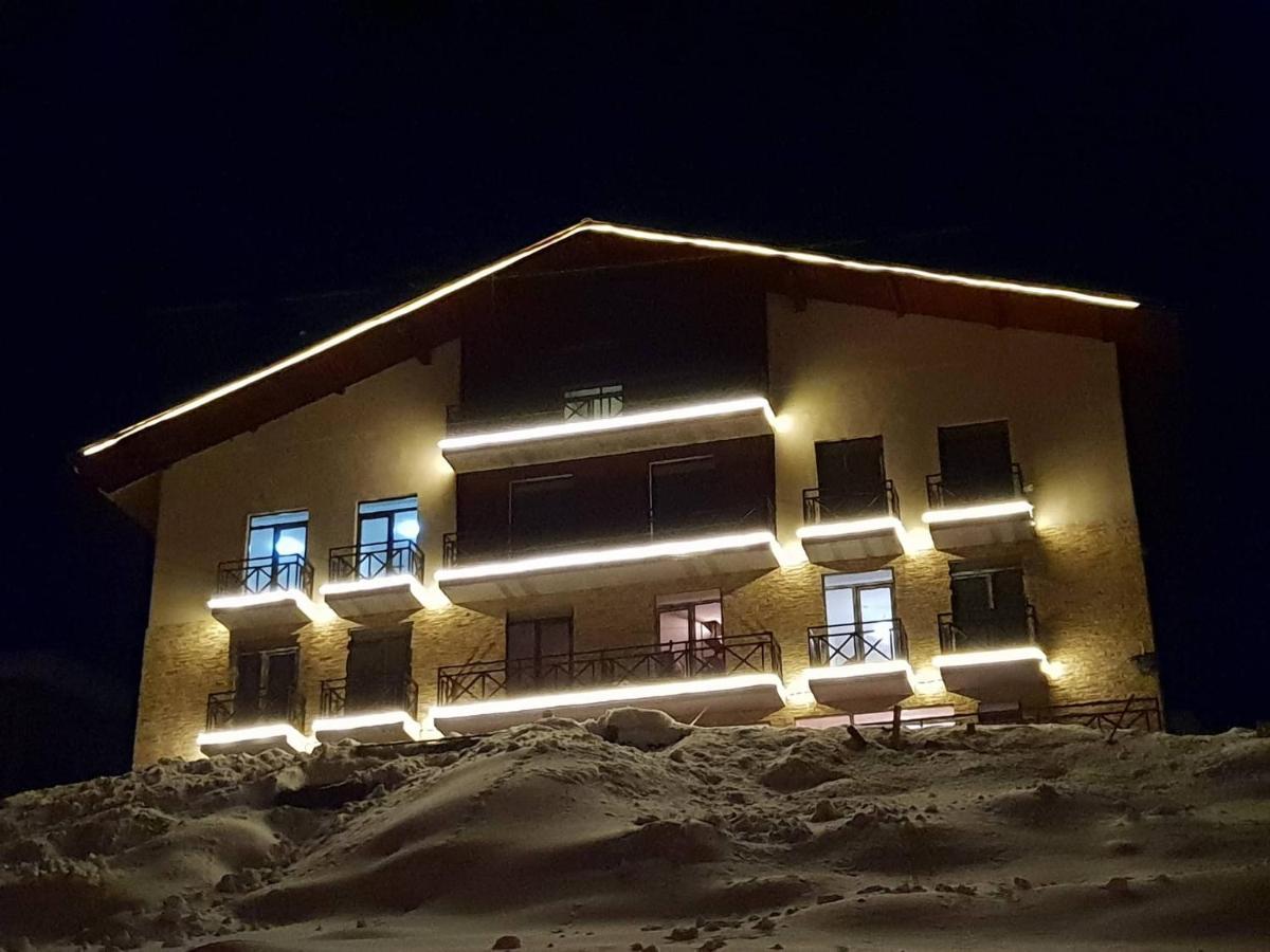 Chalet Papa Basili Gudauri Exterior photo