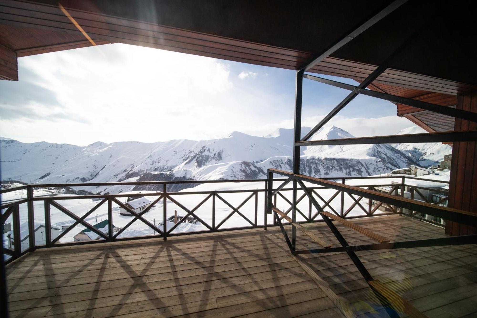 Chalet Papa Basili Gudauri Exterior photo
