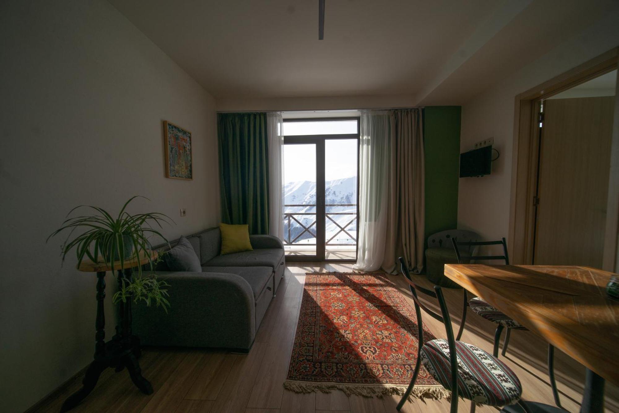 Chalet Papa Basili Gudauri Exterior photo